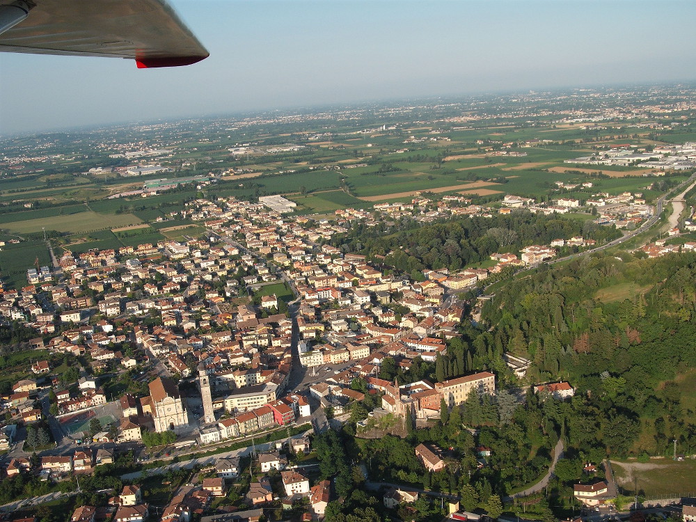 <p>Isola Vicentina</p>