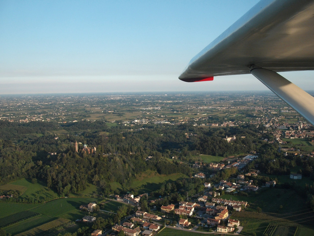 <p>Colline tra Asolo e Bassano del Grappa</p>